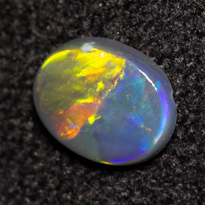 0.16 ct black opal 5x4x1.1mm - Image 2