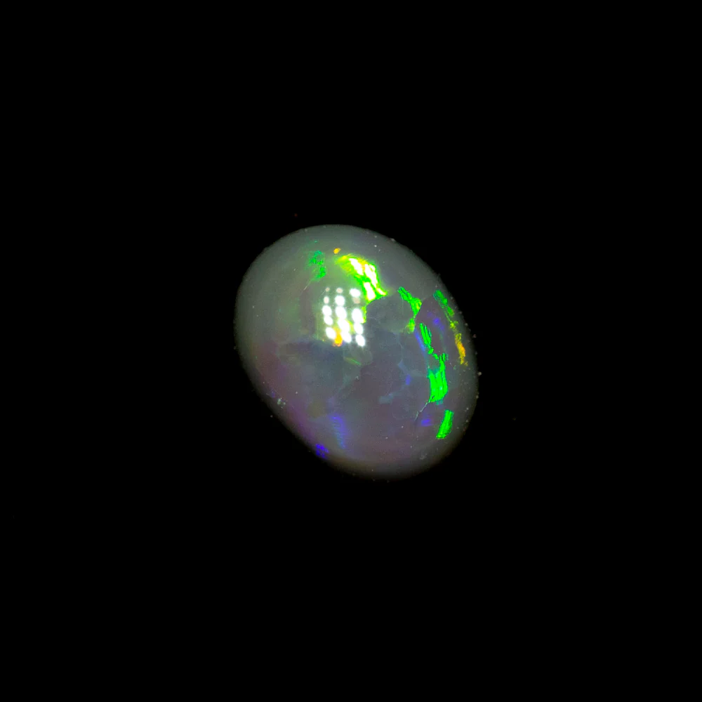 0.18 ct black opal 4.6x3.7x1.7mm - Image 2