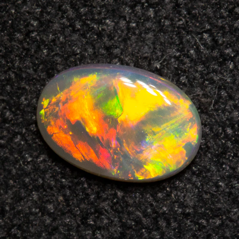 0.19 ct dark opal 5.5x3.8x1.3mm - Image 2