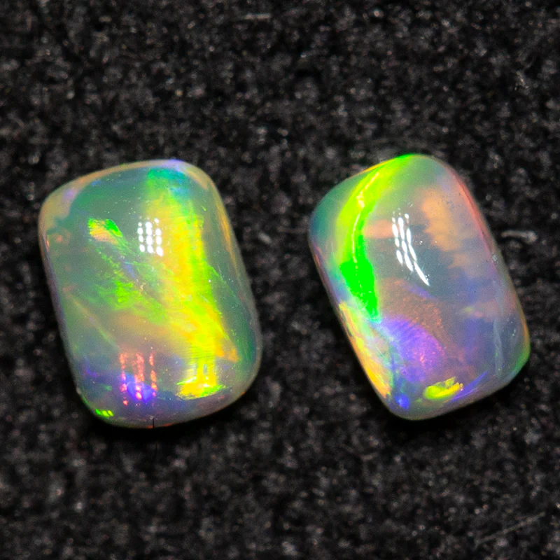0.20 ct crystal opal pair 3.4x2.4x1.7mm - Image 2