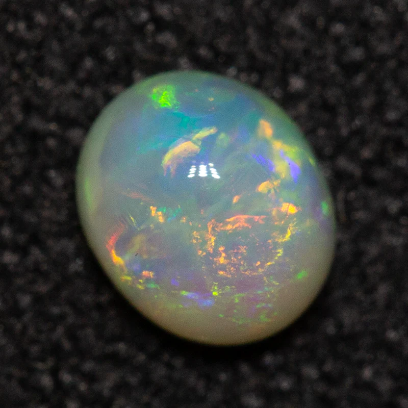 0.21 ct white opal 4.3x3.6x2.2mm - Image 2