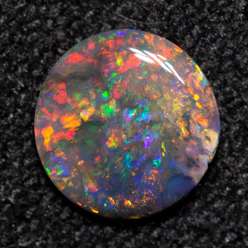 0.24 ct black opal 5.6x5.4x1.3mm - Image 2