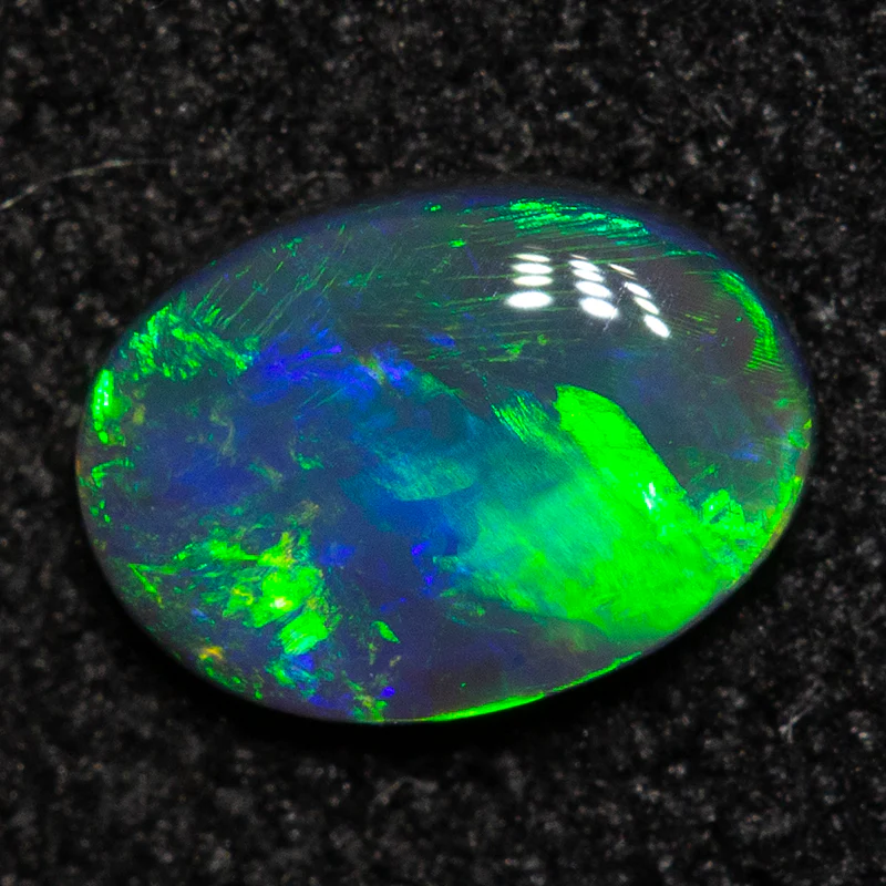 0.25 ct black opal 5.7x4.1x1.5mm - Image 3