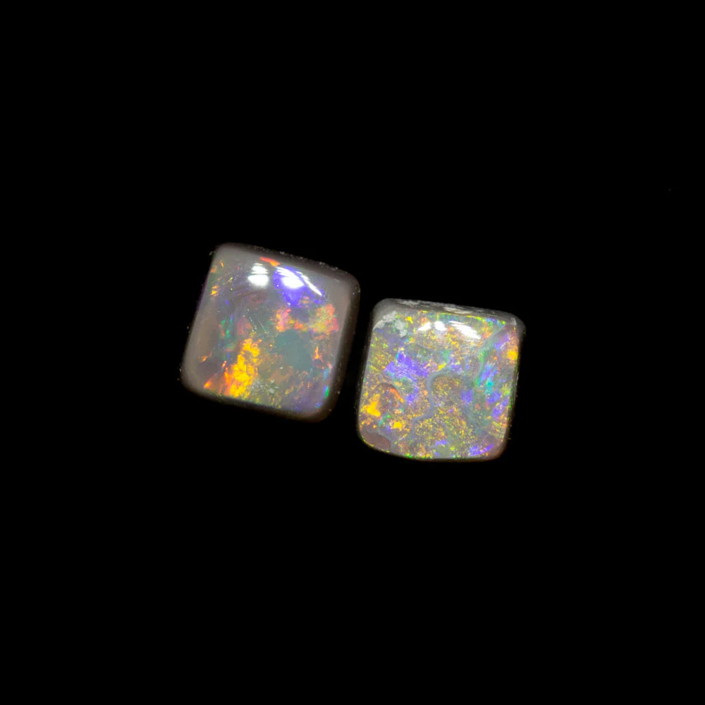 0.26 ct dark opal pair 2.9x2.9x1.8mm - Image 2