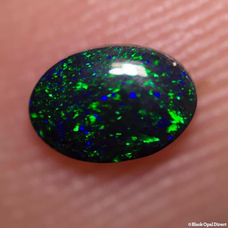 0.27 ct black opal 6x4x2mm - Image 2