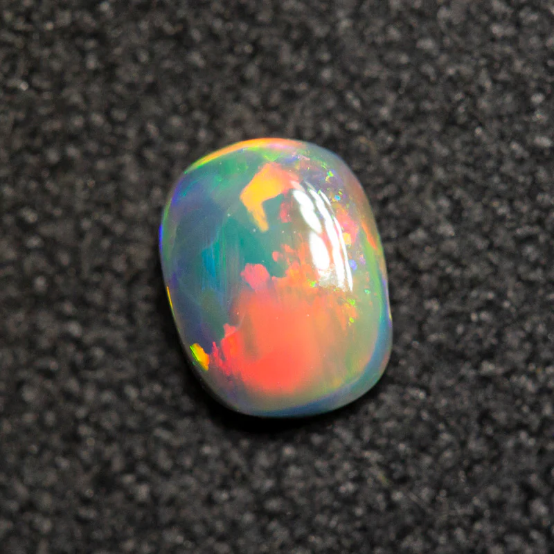 0.28 ct black opal 4.9x3.8x2mm - Image 4
