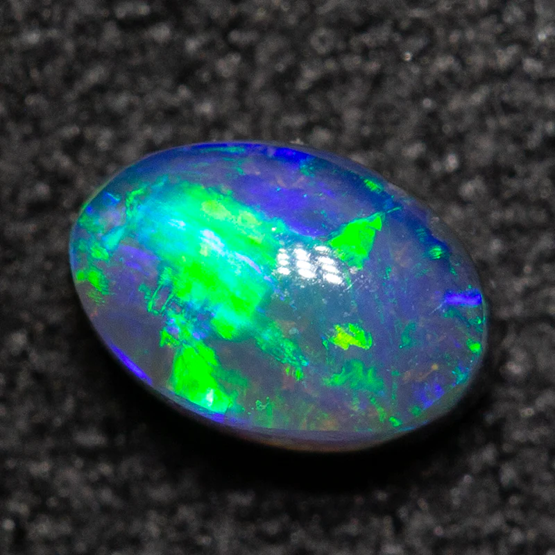 0.30 ct black opal 4.9x3.3x2.8mm - Image 2