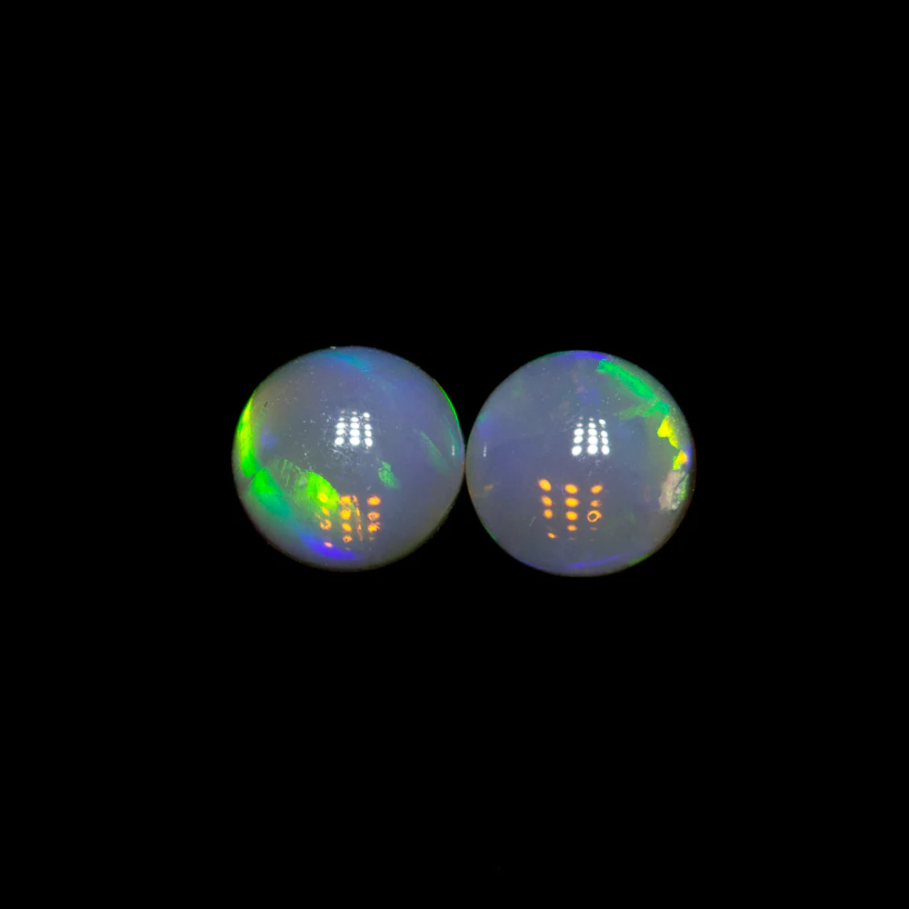 0.31 ct crystal opal pair 3.5x3.5x1.7mm - Image 2