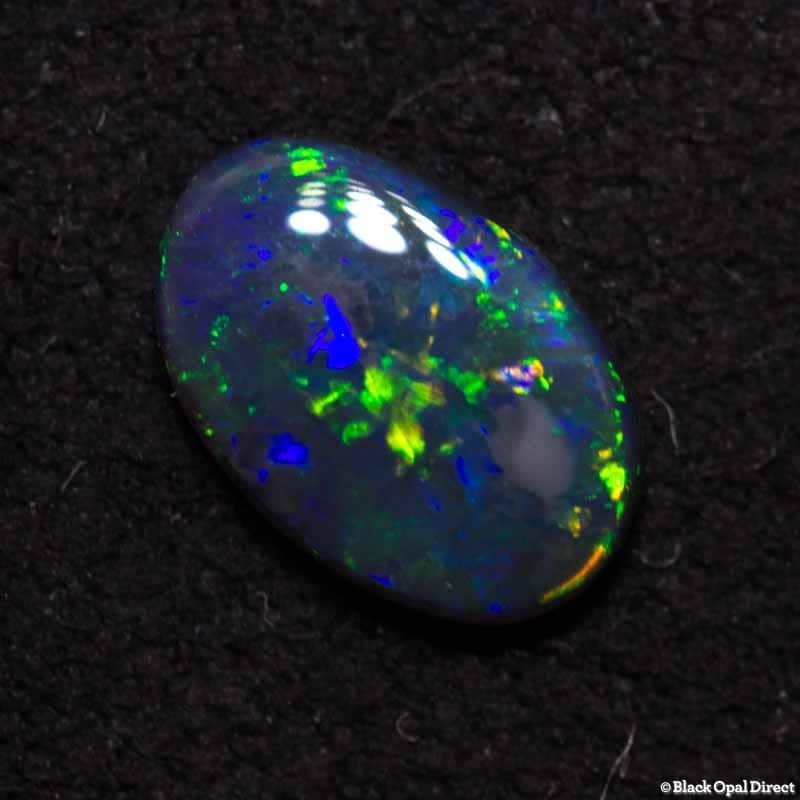 0.31 ct black opal 7x4.5x1.5mm - Image 3