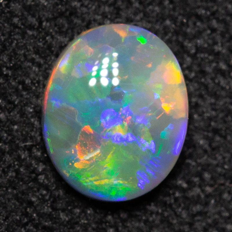 0.33 ct dark opal 5.5x4.5x1.9mm - Image 2