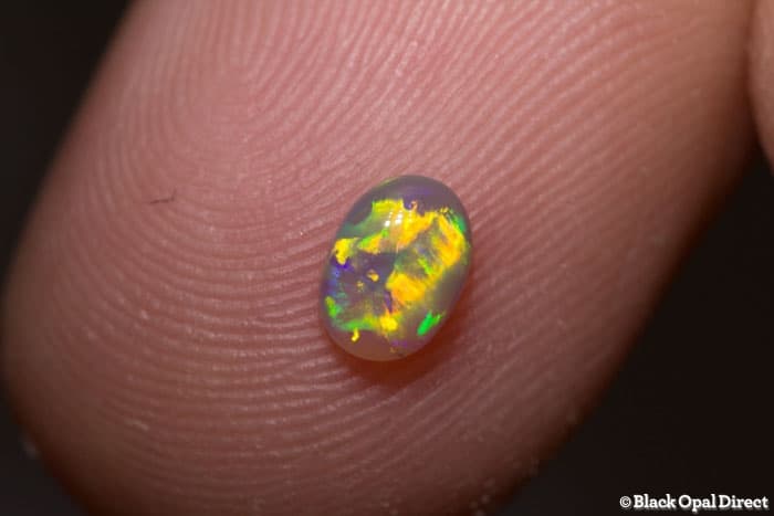 0.34 ct crystal opal 5.5x4x2mm - Image 3