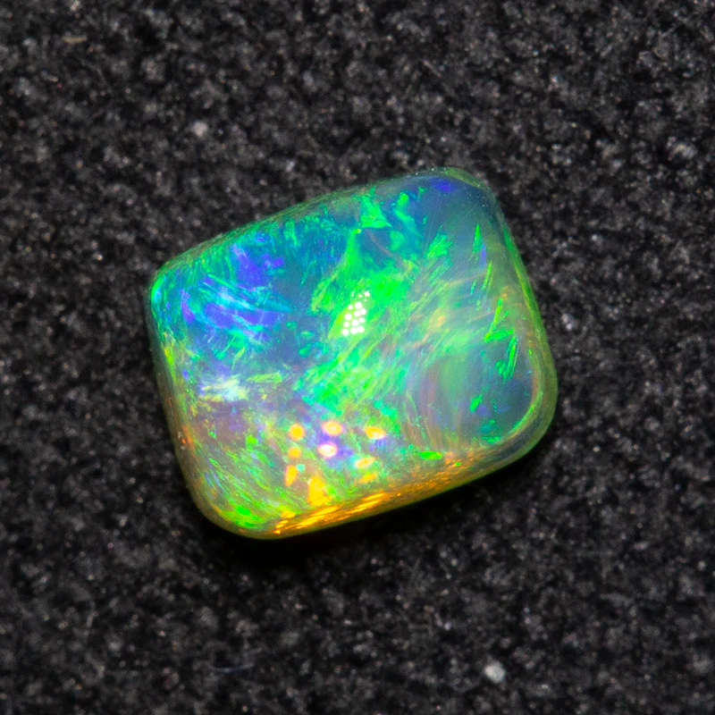 0.37 ct crystal opal 4.3x3.5x3.2mm - Image 2