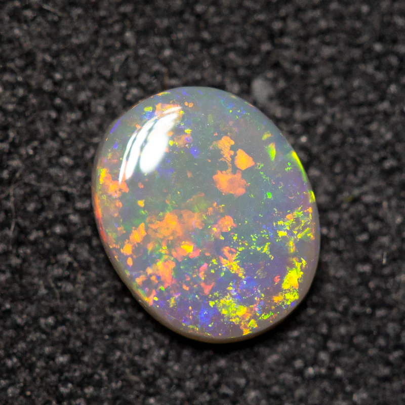 0.37 ct dark opal 6.2x5.1x1.5mm - Image 2