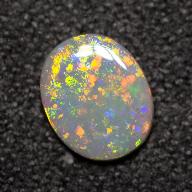 0.37 ct dark opal 6.2x5.1x1.5mm - Image 3