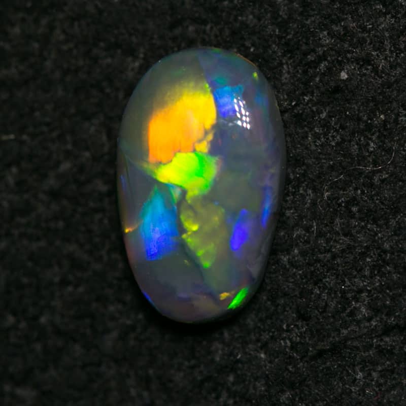 0.37 ct dark opal 6.5x5x2mm - Image 2