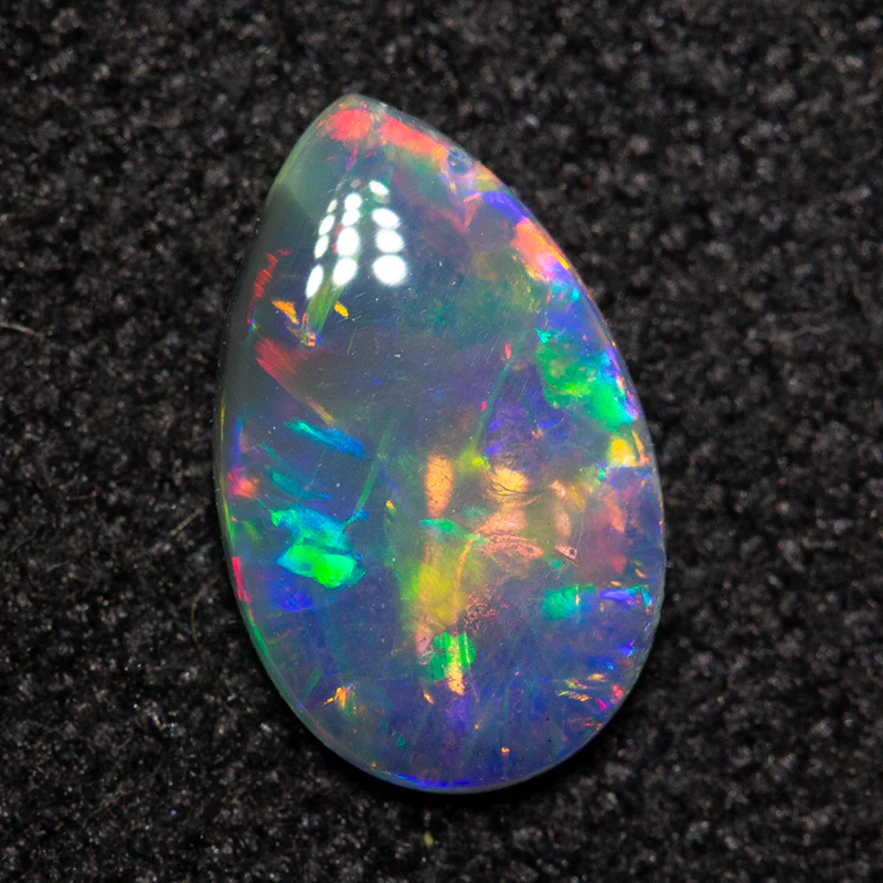0.38 ct crystal opal 7.7x4.8x1.6mm - Image 2