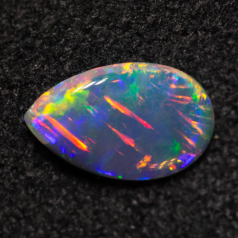 0.38 ct crystal opal 7.7x4.8x1.6mm - Image 3