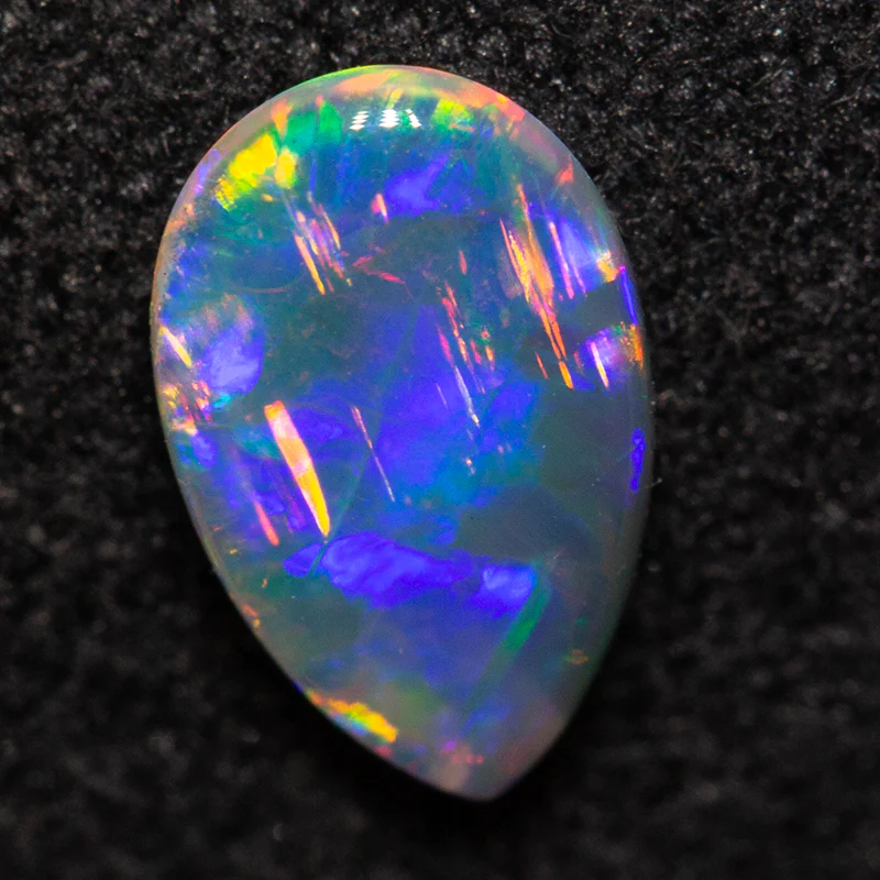 0.38 ct crystal opal 7.7x4.8x1.6mm - Image 4