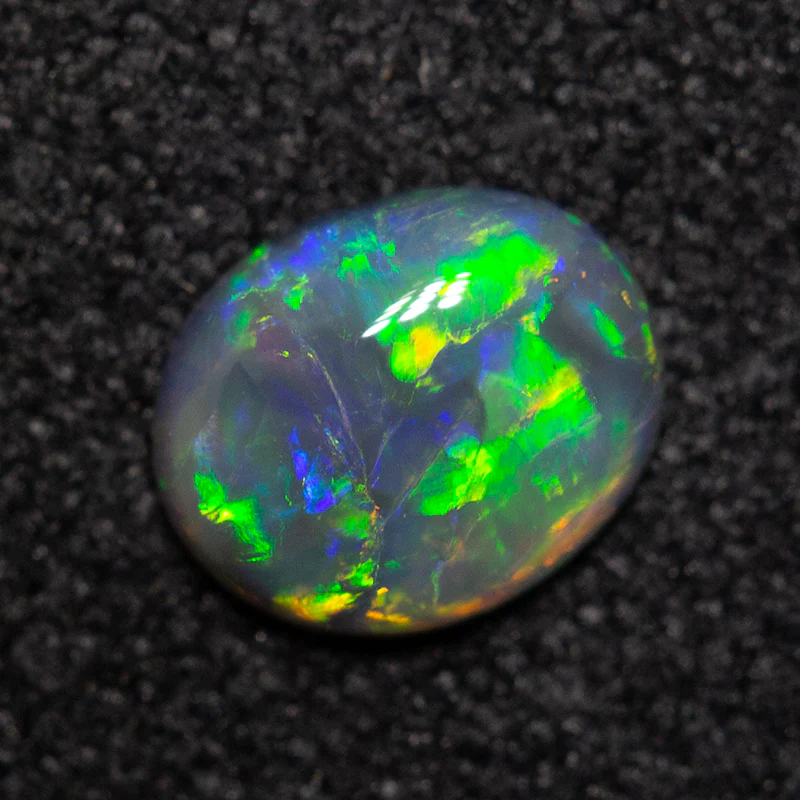 0.38 ct dark opal 5.9x4.9x2mm - Image 3