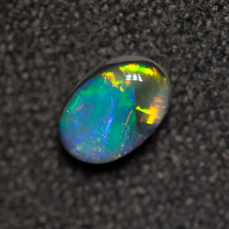 0.40 ct black opal 5.5x3.8x2.7mm - Image 2