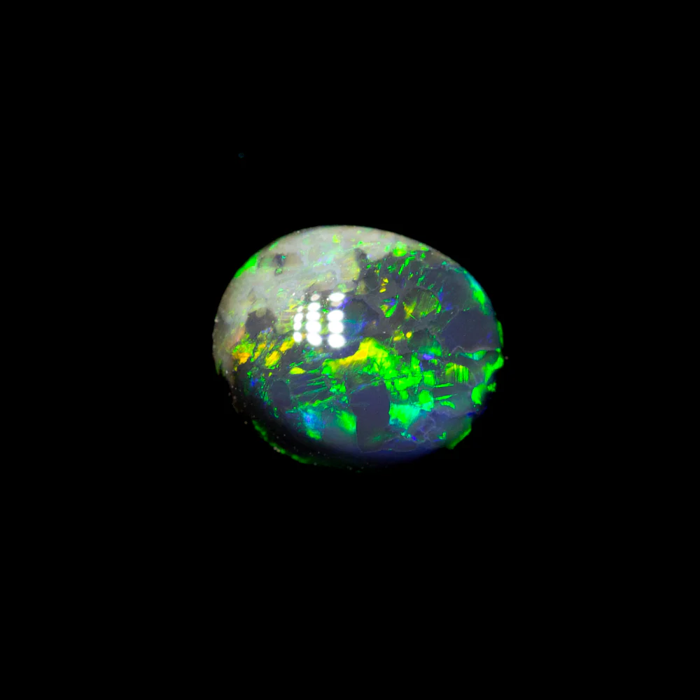 0.40 ct black opal 5.6x4.6x2.6mm - Image 2