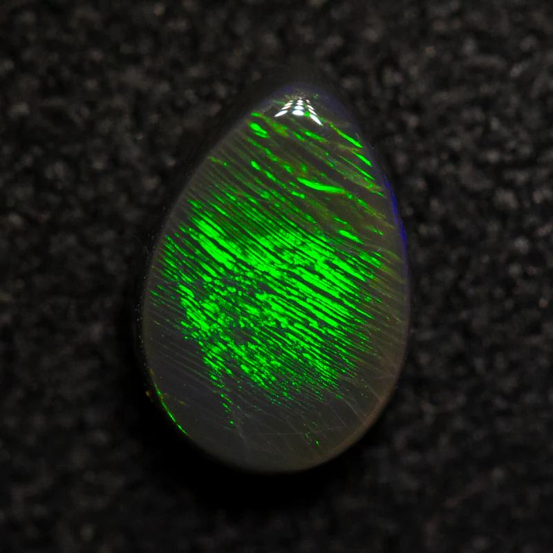 0.41 ct black opal 6.1x4.2x2.2mm - Image 2