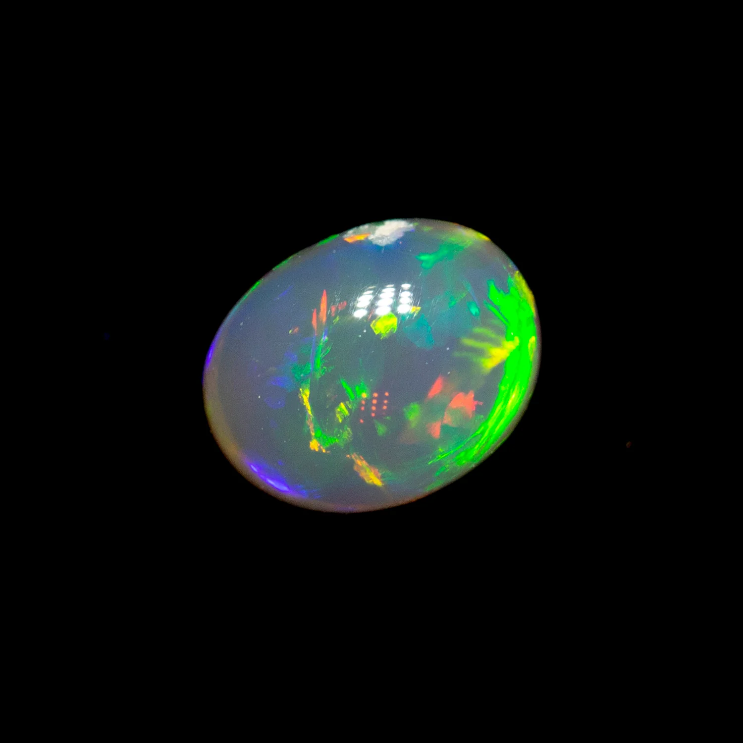 0.42 ct black crystal opal 5.3x4.2x3.1mm - Image 2