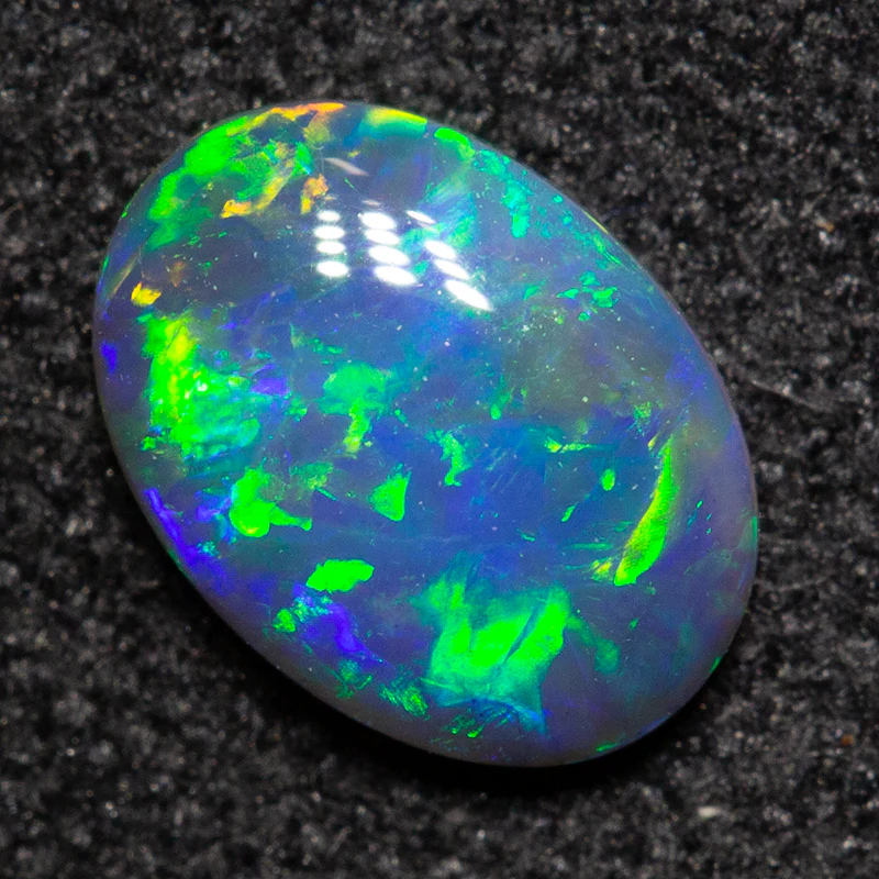 0.42 ct black crystal opal 6.6x4.8x1.9mm - Image 2