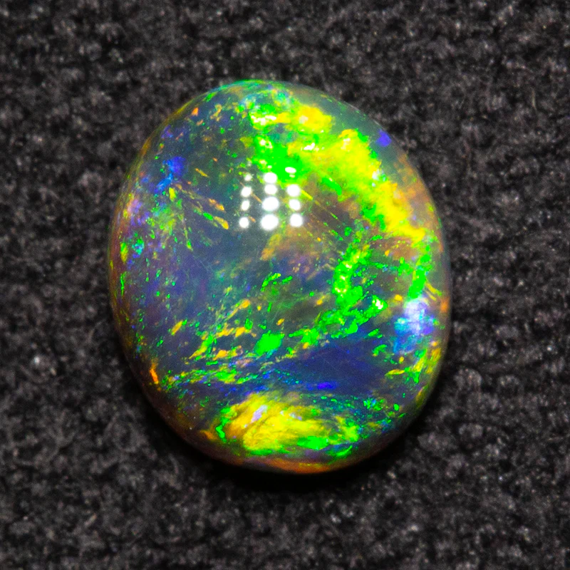 0.42 ct black opal 5.4x4.7x2.4mm - Image 3