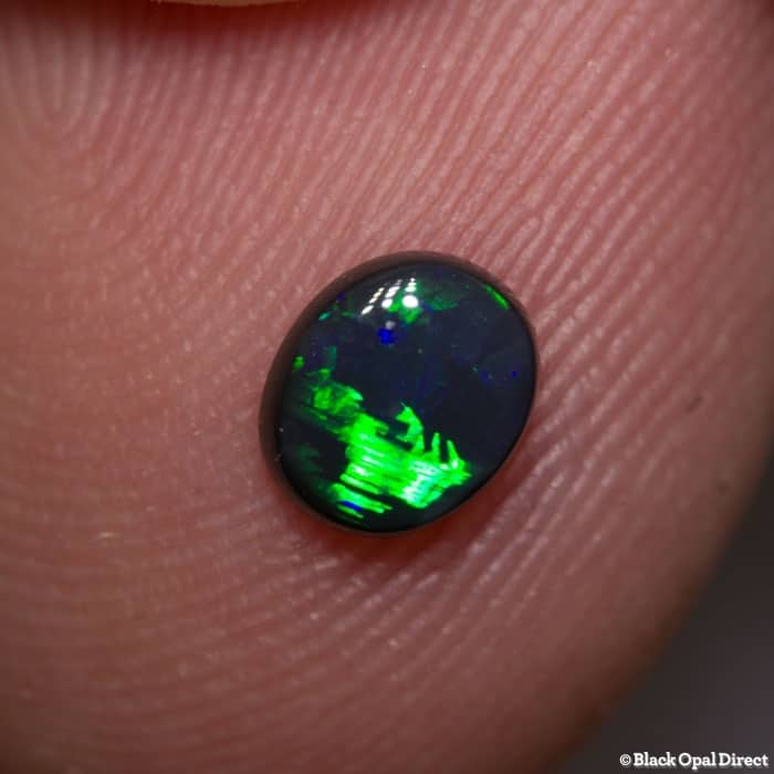 0.42 ct black opal 5.5x5x2mm - Image 2