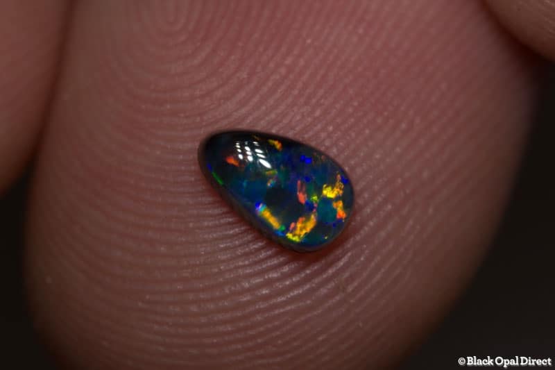 0.42 ct black opal 6.5x4x2mm - Image 4