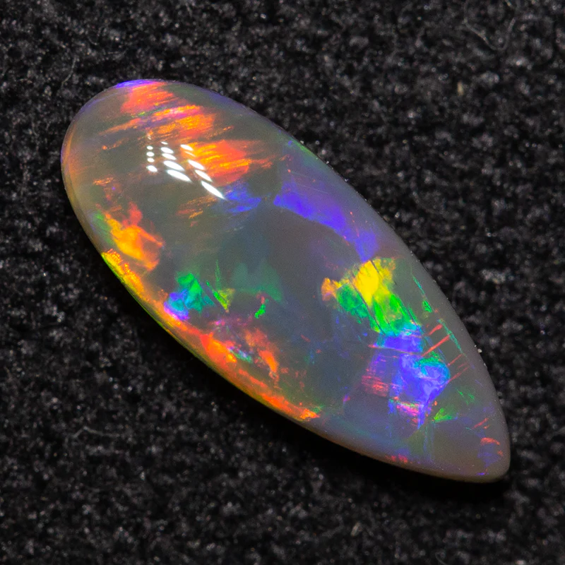 0.42 ct crystal opal 8.6x3.6x2.3mm - Image 2