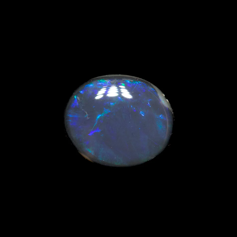 0.43 ct black opal 6.4x5.4x1.8mm - Image 2