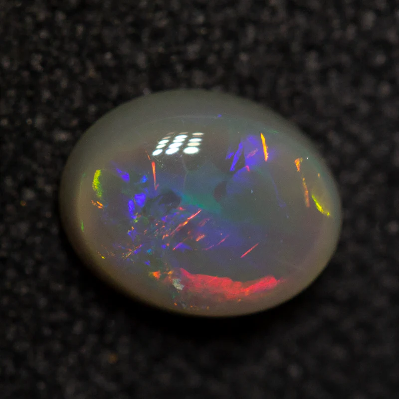 0.43 ct dark opal 5.7x4.5x2.5mm - Image 2