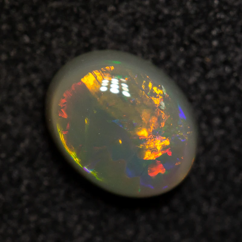 0.43 ct dark opal 5.7x4.5x2.5mm - Image 3