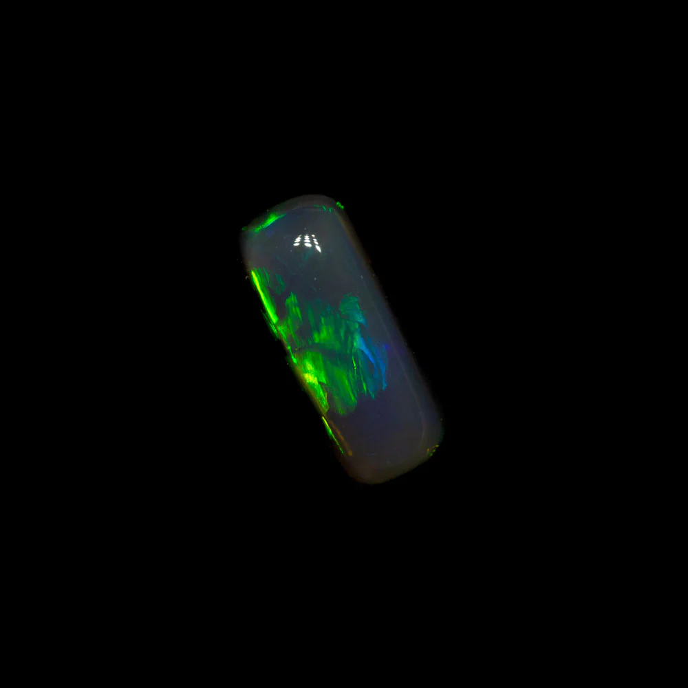0.44 ct black crystal opal 7.1x2.9x2.6mm - Image 2