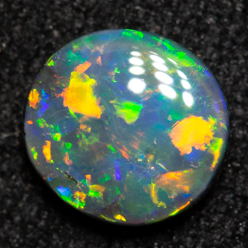 0.44 ct black opal 5.6x5.3x2.2mm - Image 3