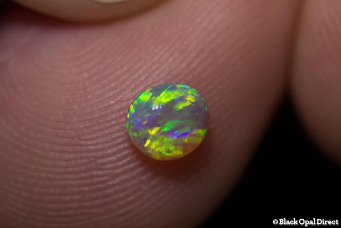 0.44 ct crystal opal 5.5x5x3mm - Image 3