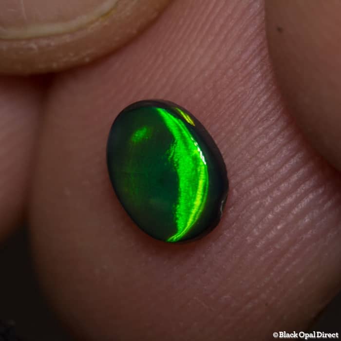 0.45 ct black opal 6.5x5x2mm - Image 3