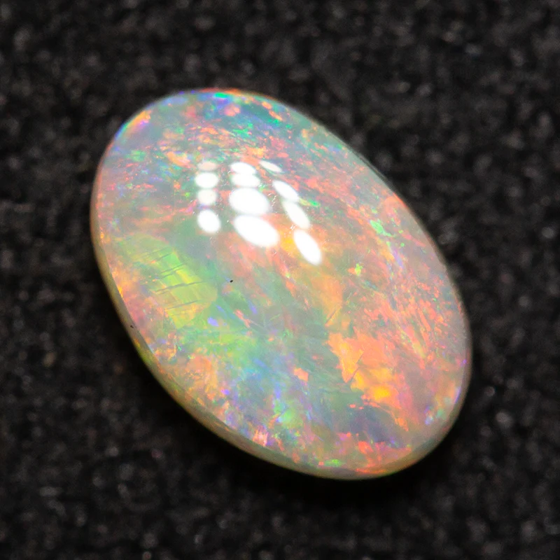 0.46 ct white opal 6.2x4.2x2.6mm - Image 3