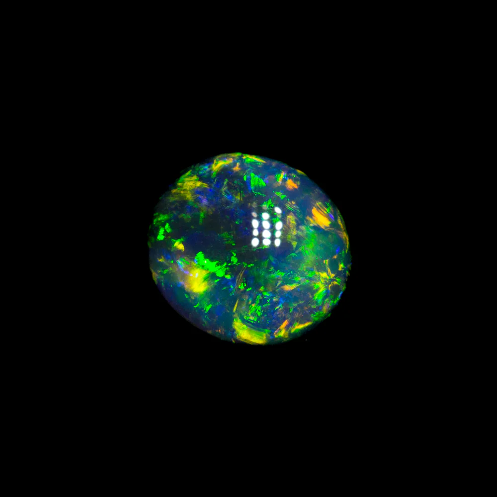0.47 ct black opal 5.3x4.8x2.9mm - Image 2