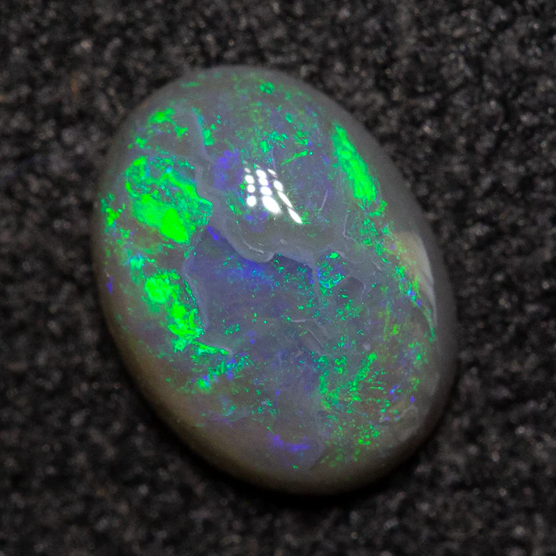 0.47 ct black opal 6.5x4.8x2.4mm - Image 2