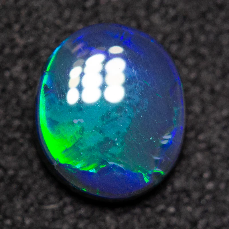 0.49ct black opal 6.3x5.5x2mm - Image 3