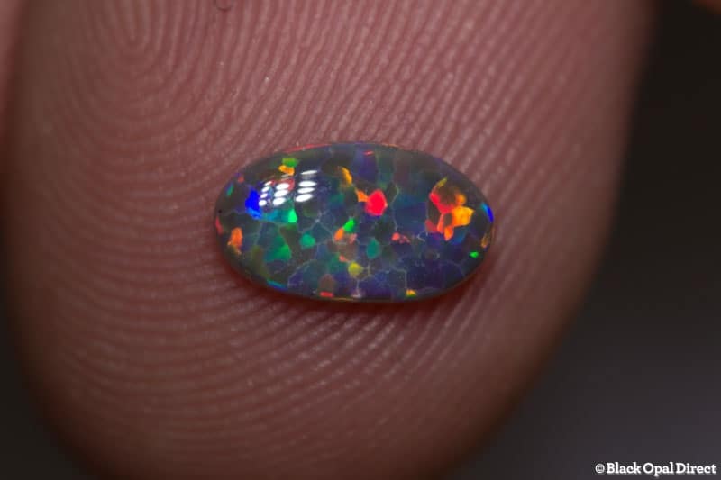 0.50 ct semi black opal 8.5x5x1.5mm - Image 2