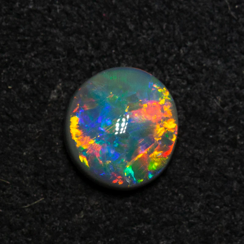 0.51 ct black opal 5.8x5.3x2.8mm - Image 3