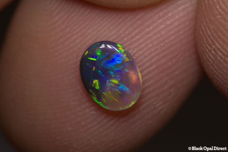 0.52 ct semi black opal 7x5x2mm - Image 3