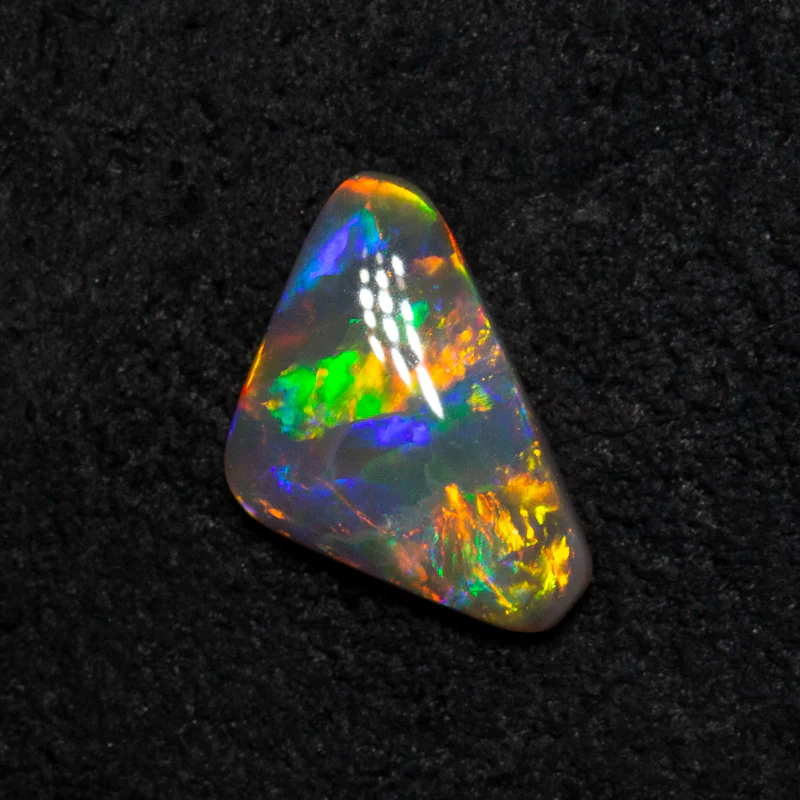 0.53 ct crystal opal 8.4x5.3x2.2mm - Image 3