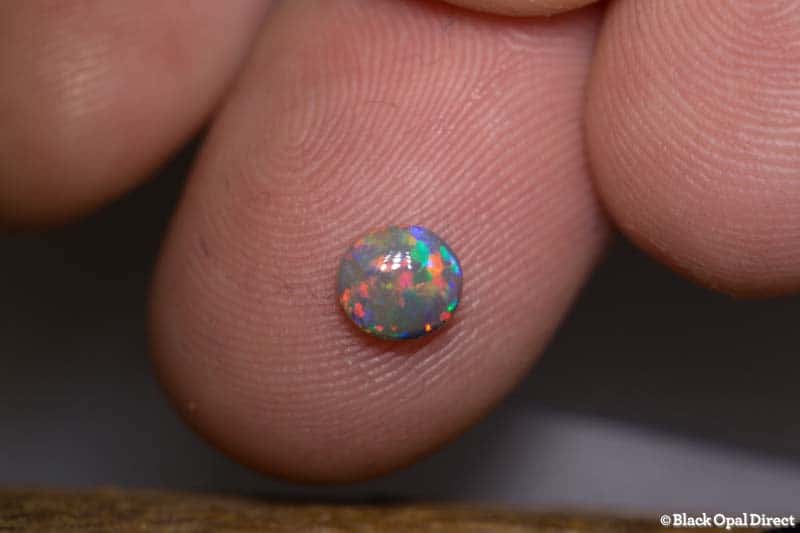 0.53 ct semi black opal 5.6x5x2.5mm - Image 3