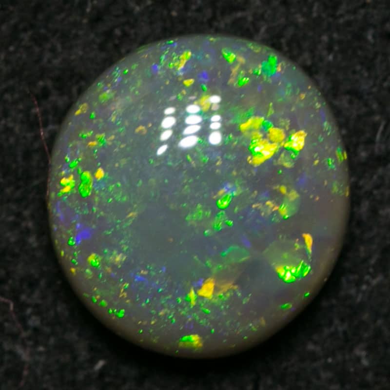 0.54 ct dark opal 5.5x5x2mm - Image 2