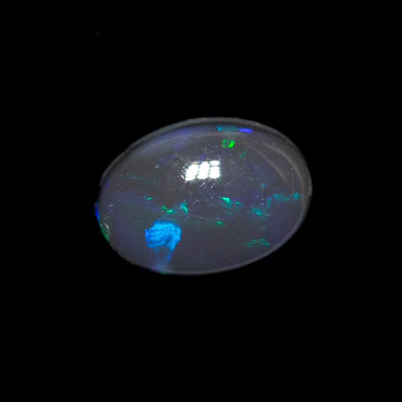 0.55 ct black opal 6.5x4.6x2.8mm - Image 2